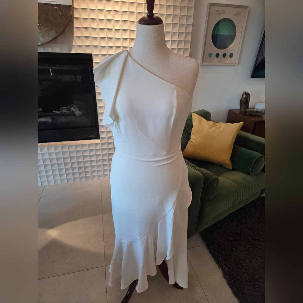 NWT White House Black Market One Shoulder Midi Dress Ecru in Ivory/White Size 10 - Picture 2 of 6